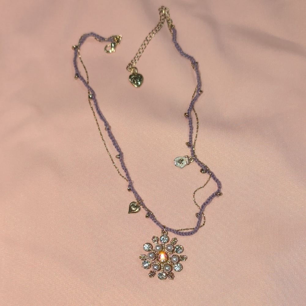 Betsy Johnson Elegant Gold and Purple Pendant Necklace - Picture 8 of 8